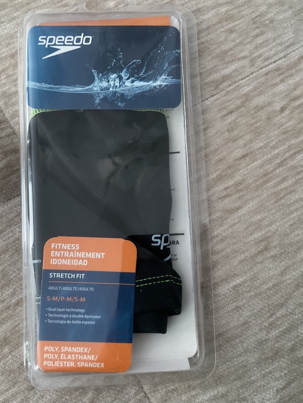 Speedo swim cap black size sm-med NWT